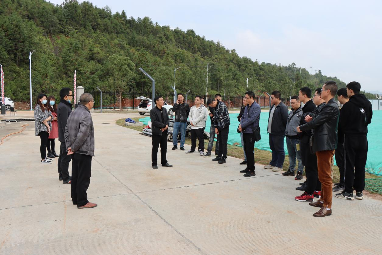 1635753942186623.png 圖片2.png