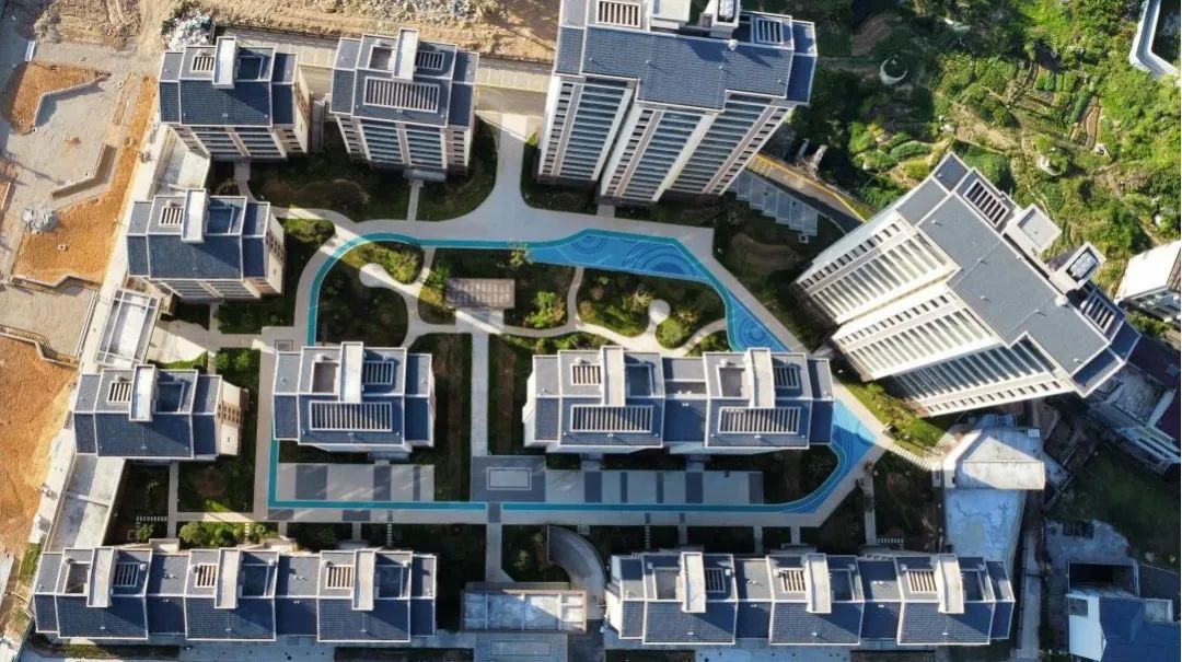 1744775088132885.jpg 4.jpg