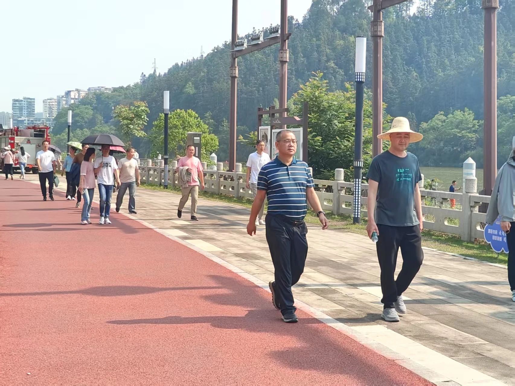 1746494833483414.jpg 2.jpg